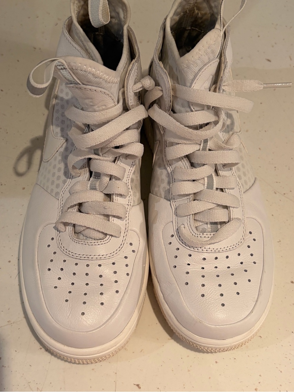 Nike White Mid-Top Sneaker with Air Sole - Picture 9 of 12